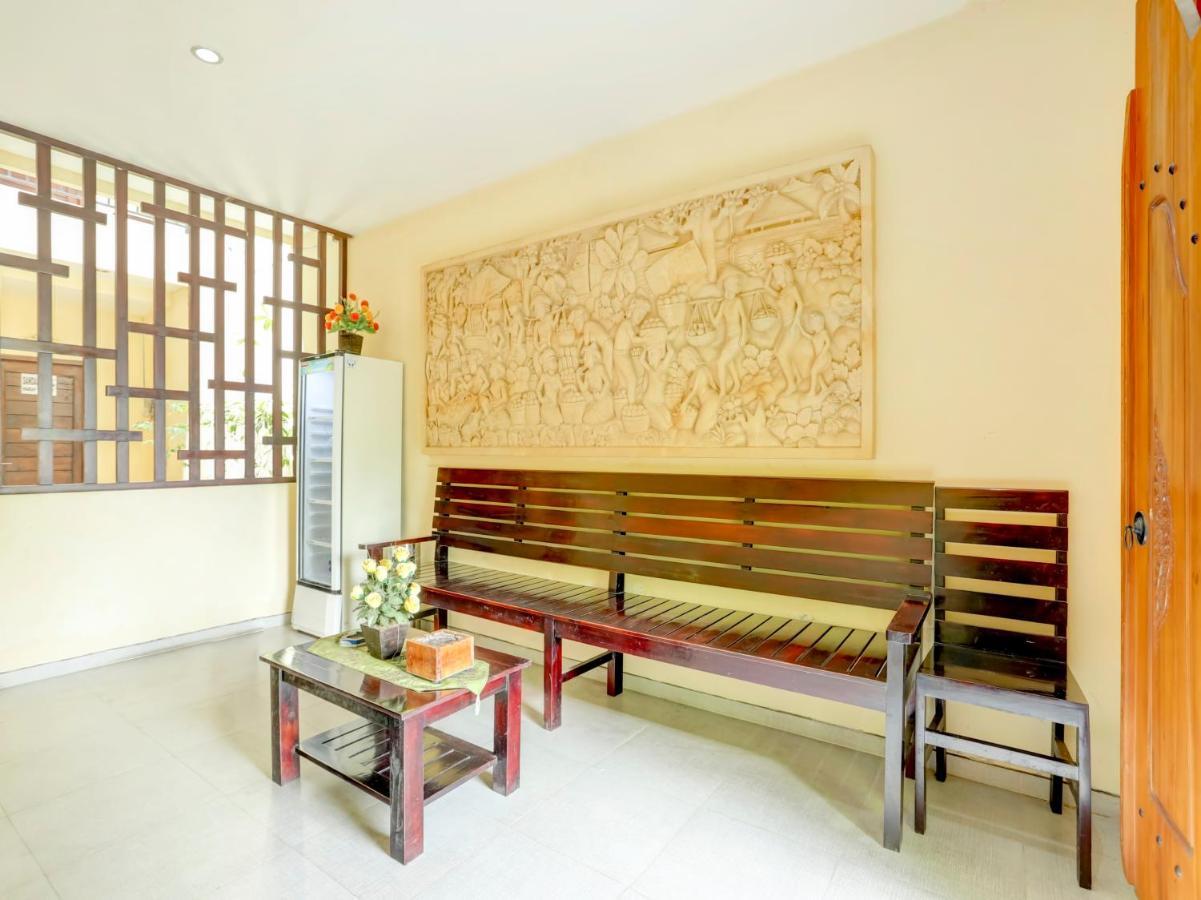โอโย 3190 ปอนด็อก ปูตรา เบอร์ซอดารา Hotel ซานูร์ ภายนอก รูปภาพ